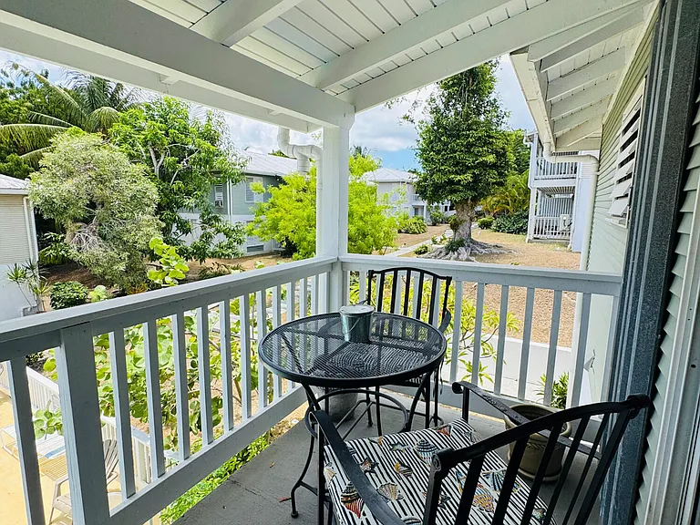 205 Ruby Byu — Photo 11
