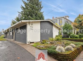 3440 SE 8th Ave, Portland, OR 97202