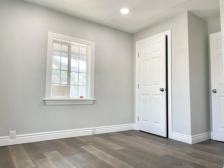 Closet bedroom 2