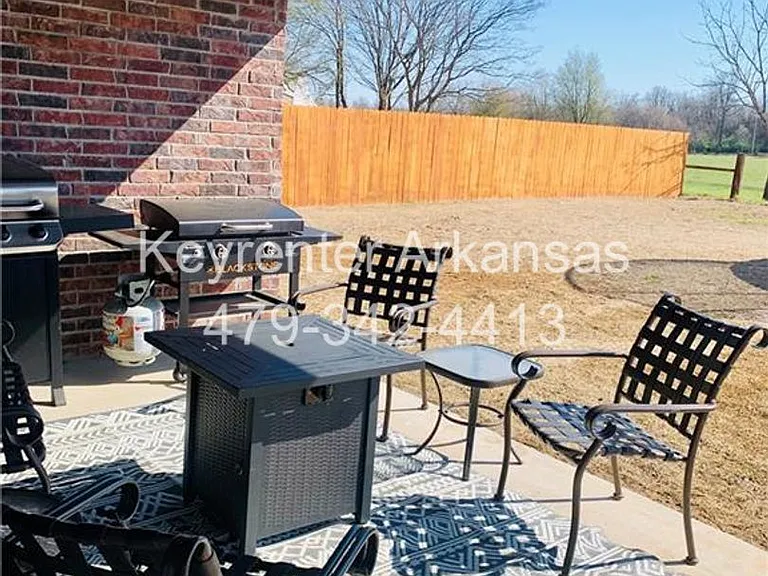 438 N Otoe St — Photo 31