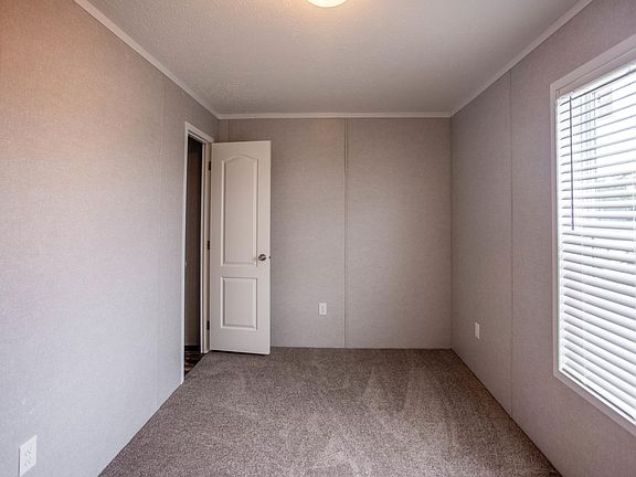 5th image of 1729 Snyder Ave #Kgghrrgmn