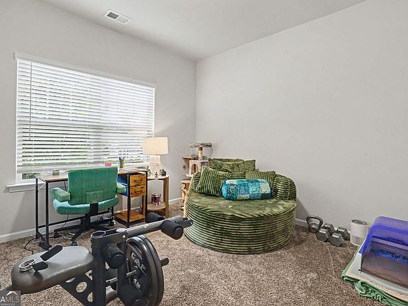 3rd image of 1891 Campbell Oaks Dr