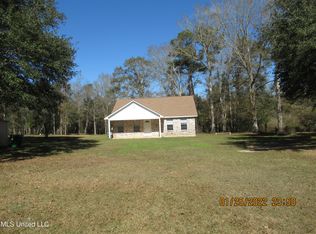 2216 Fay Ln, Vancleave, MS 39565