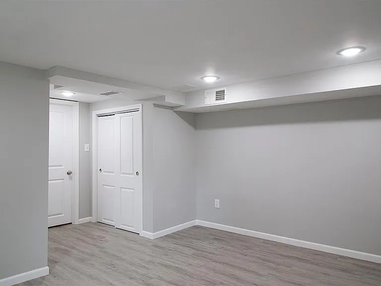 Master suite