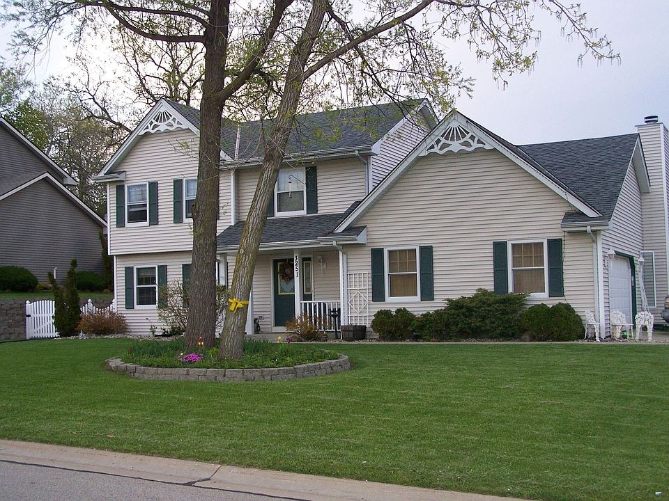 Beautiful Front Yard