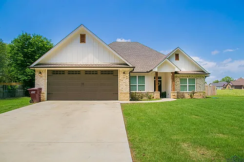 408 S Cypress St Photo 1