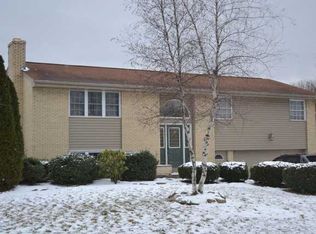 428 Haugh Dr, Pittsburgh, PA 15237