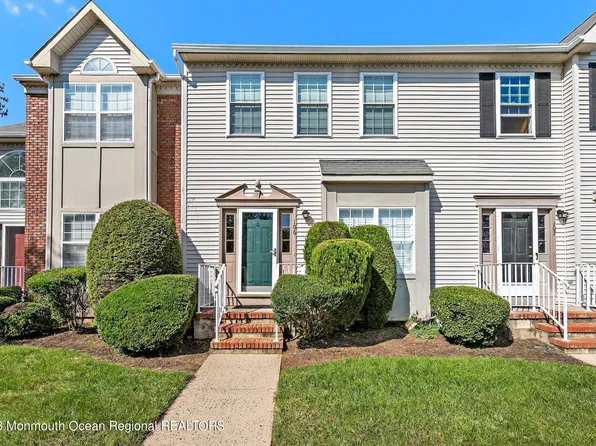 106 Richmond Court N, Holmdel, NJ 07733