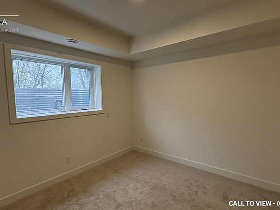 5th image of 16 Melbourne Ave #105C