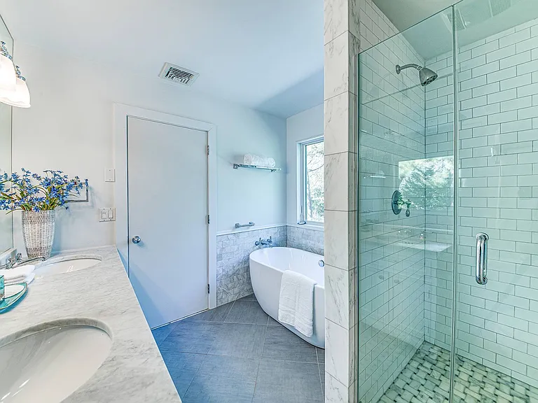 4 Blackwatch Ct — Photo 16