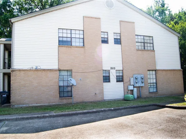 203 Winter Park, College Station, TX
