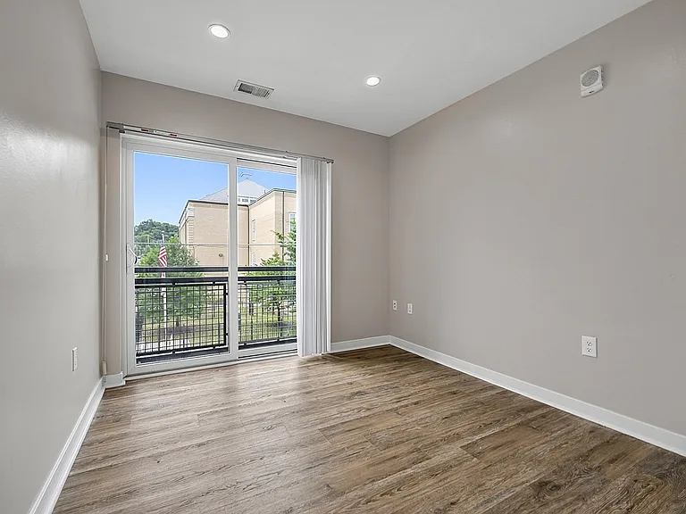 1516 Marion Barry Ave SE #402 — Photo 8