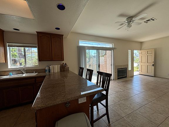 4th image of 4304 Fanuel St APT C