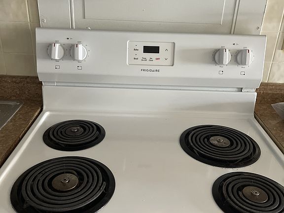 4th image of 1214 E 2nd St #2