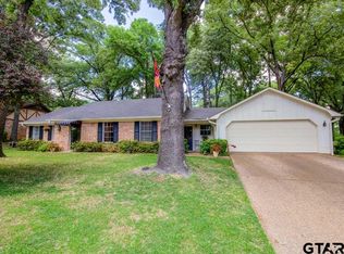 1213 Kingsbury Dr, Tyler, TX 75701