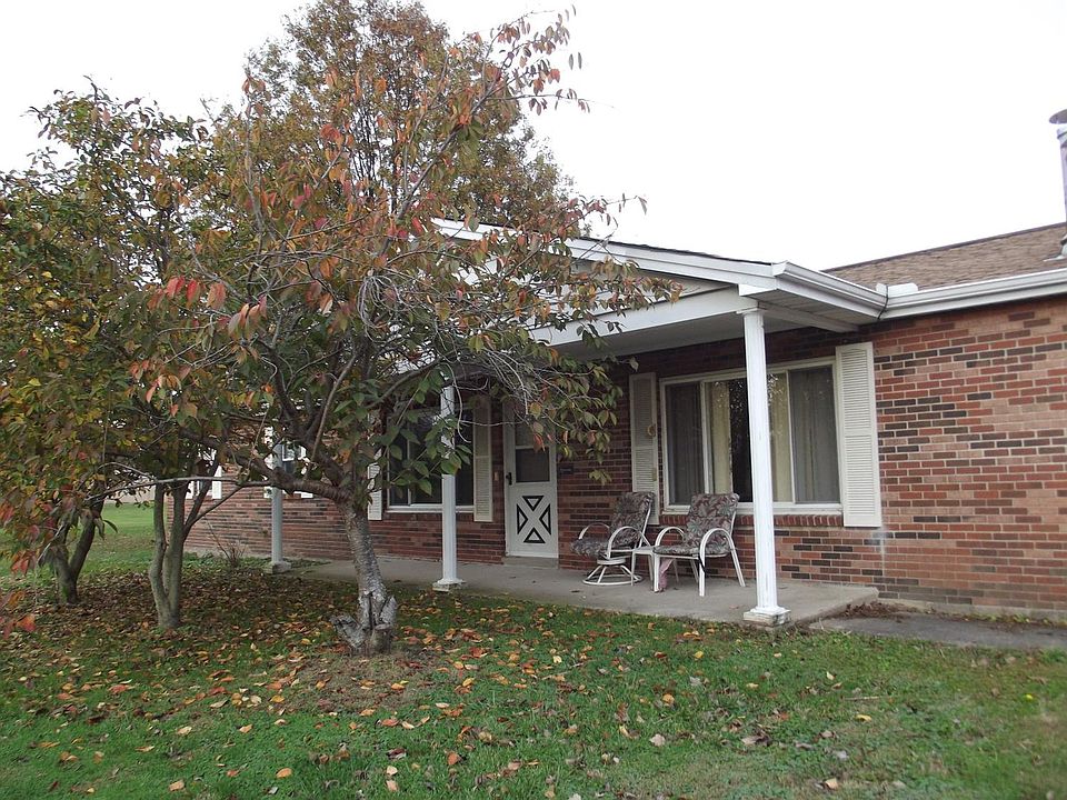 2nd image of 2404 Oak Corner Rd