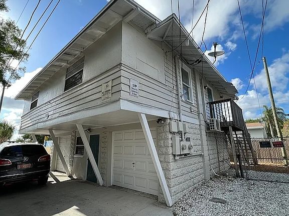 4th image of 1512 7th Ave N #1/2