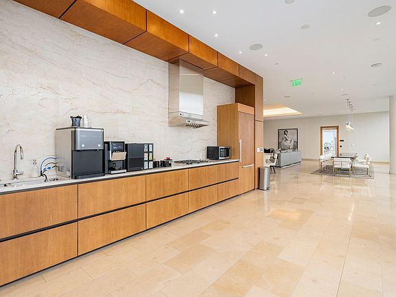 5th image of 300 International Dr Unit 2307