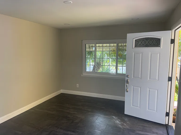 819 Riverlawn Ave #A — Photo 4