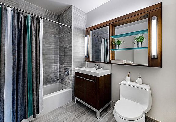 5th image of 100 W 31st St APT 37E