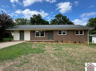 203 Cantrell Dr, Princeton, KY 42445