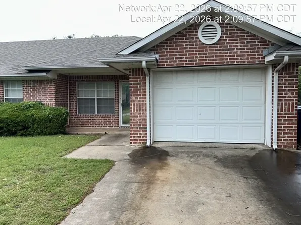 319 N Burnett Ave #102, Denison, TX 75020