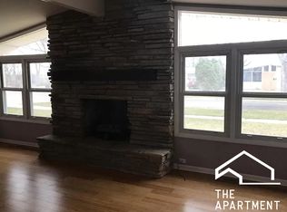 55 E Jeffery Ave, Wheeling, IL 60090