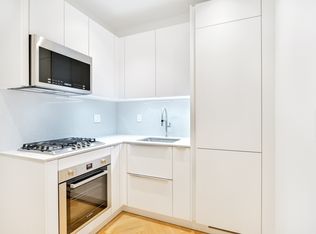 413 14th St APT 1R, Brooklyn, NY 11215