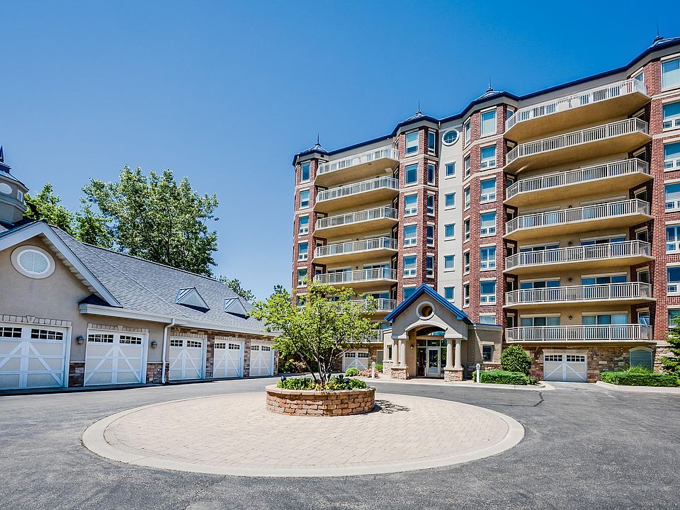 1st image of 200 Lake St Unit 6B