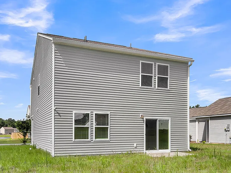 424 Pender Woods Dr — Photo 40