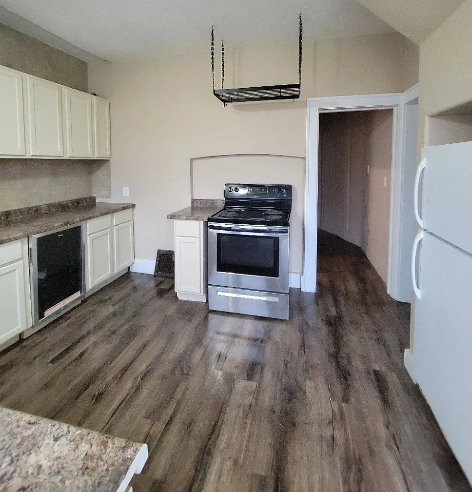 1024 South 4th Avenue - 1 — Photo 1
