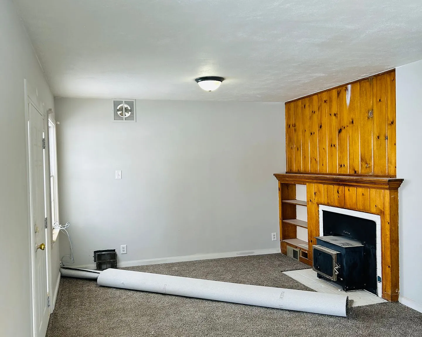 1302 S 4th Ave — Photo 3