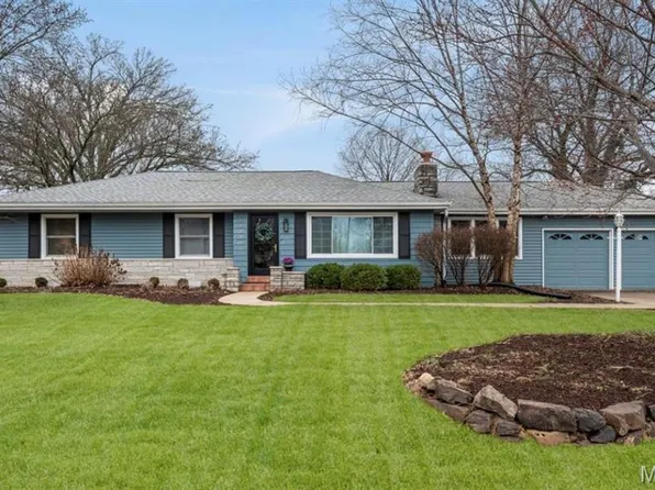 12467 Ballas Meadows Dr, Saint Louis, MO 63131