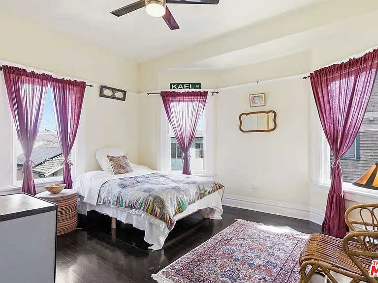 2624 Van Buren Pl — Photo 29