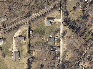 3850 Parkway Ln, Arnold, MO 63010