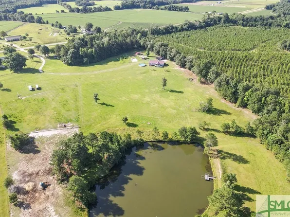 8212 Pinetucky Road, Swainsboro, GA 30401