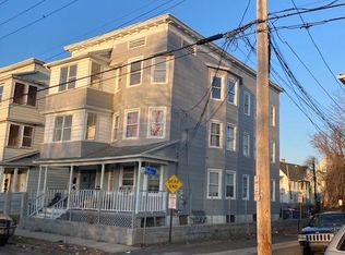 102 Norman St, Bridgeport, CT 06605