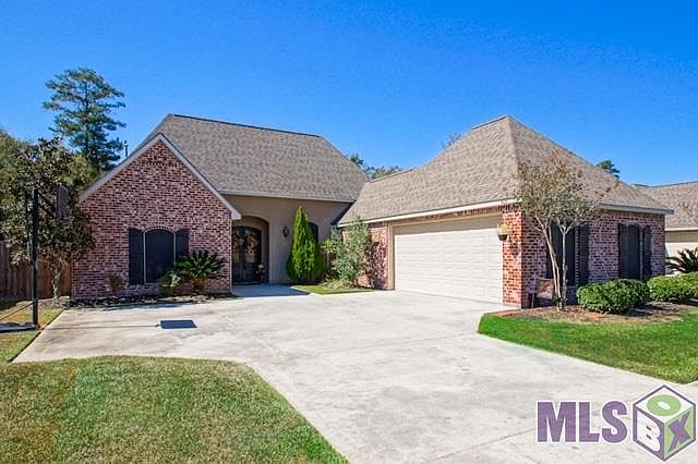 1st image of 34203 Fountain View Dr