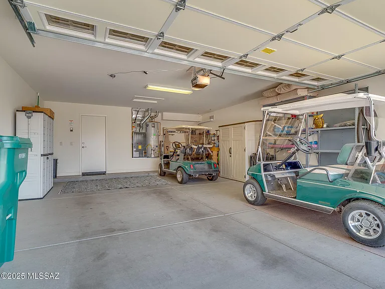 61736 E Oakwood Dr — Photo 17