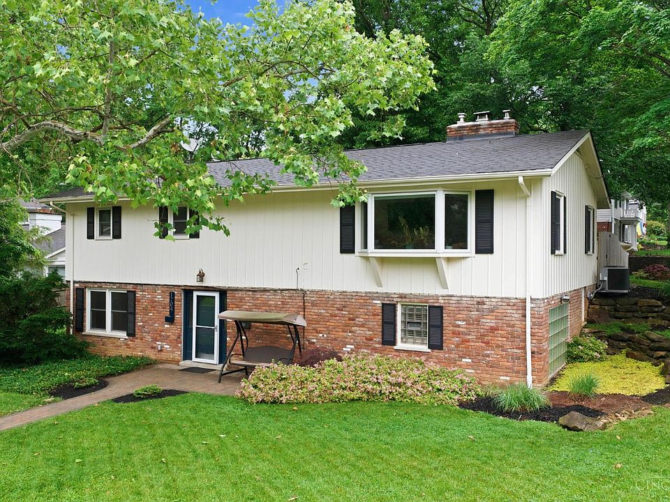 1st image of 1204 Forest Ct