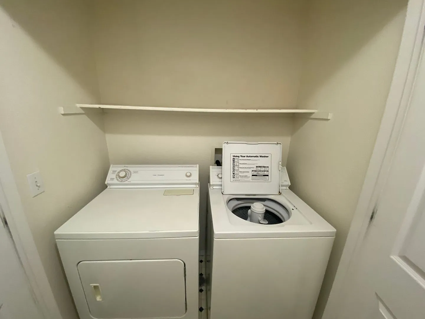2 Bedroom, 2 Bath CONDO close to Fort Carson — Photo 4
