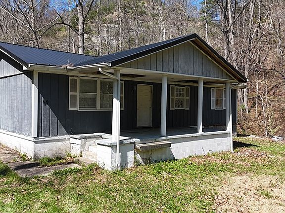 2nd image of 90 Columbus Preece Rd