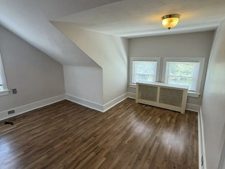 256 Mabrick Ave — Photo 22