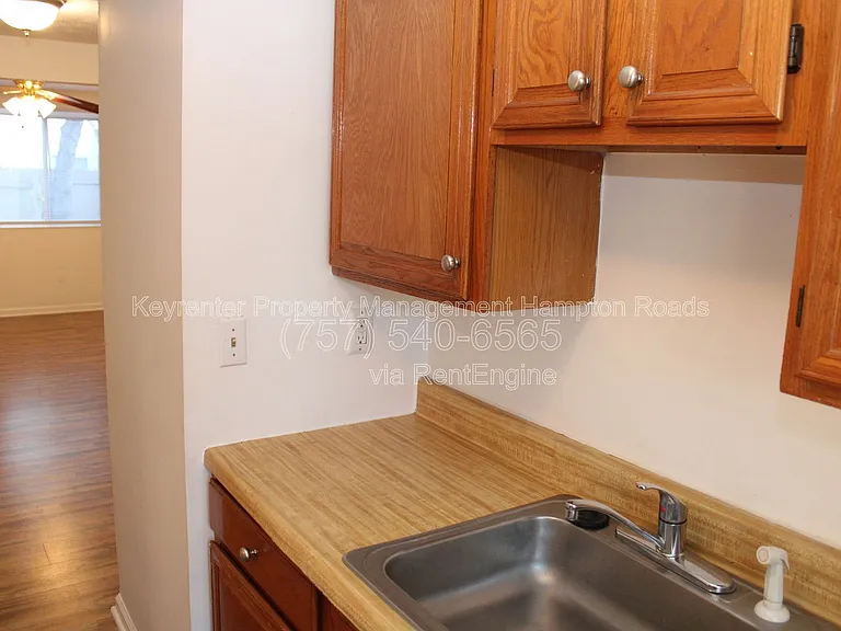 44 Lucinda Ct — Photo 15