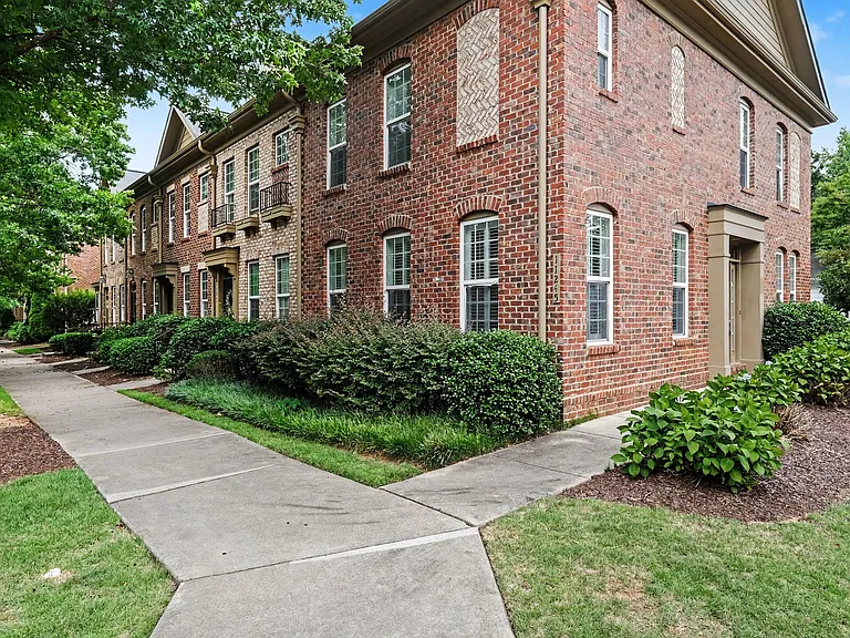 11245 Cedar Walk Ln — Photo 38