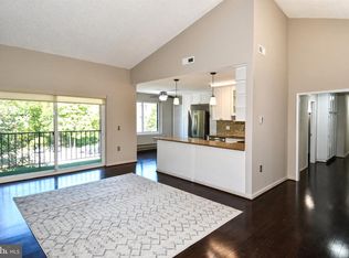 15301 Pine Orchard Dr #86-3K, Silver Spring, MD 20906