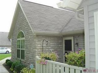 8829 Scotts Landing Cir NW, Massillon, OH