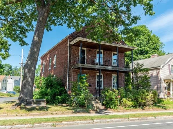 14 Holyoke St, Easthampton, MA 01027