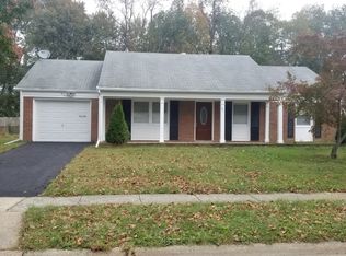 82 Eastbrook Ln, Willingboro, NJ 08046