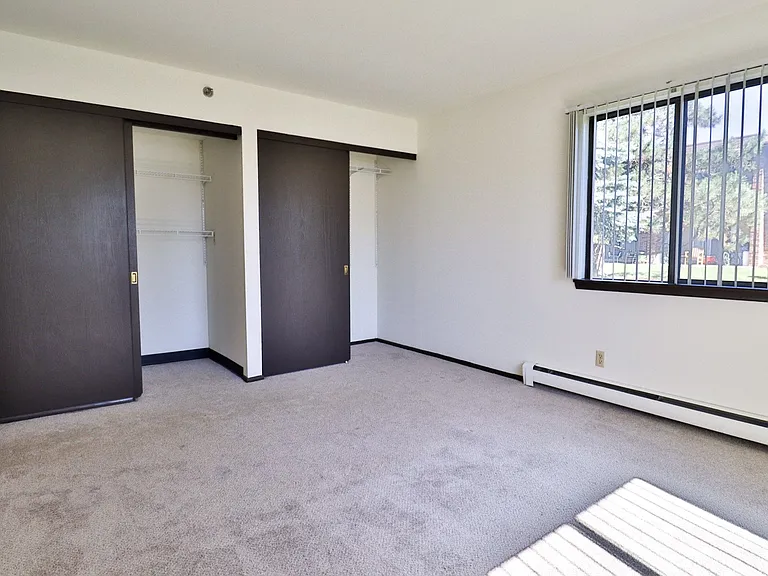 Norhardt Apartments — Photo 26